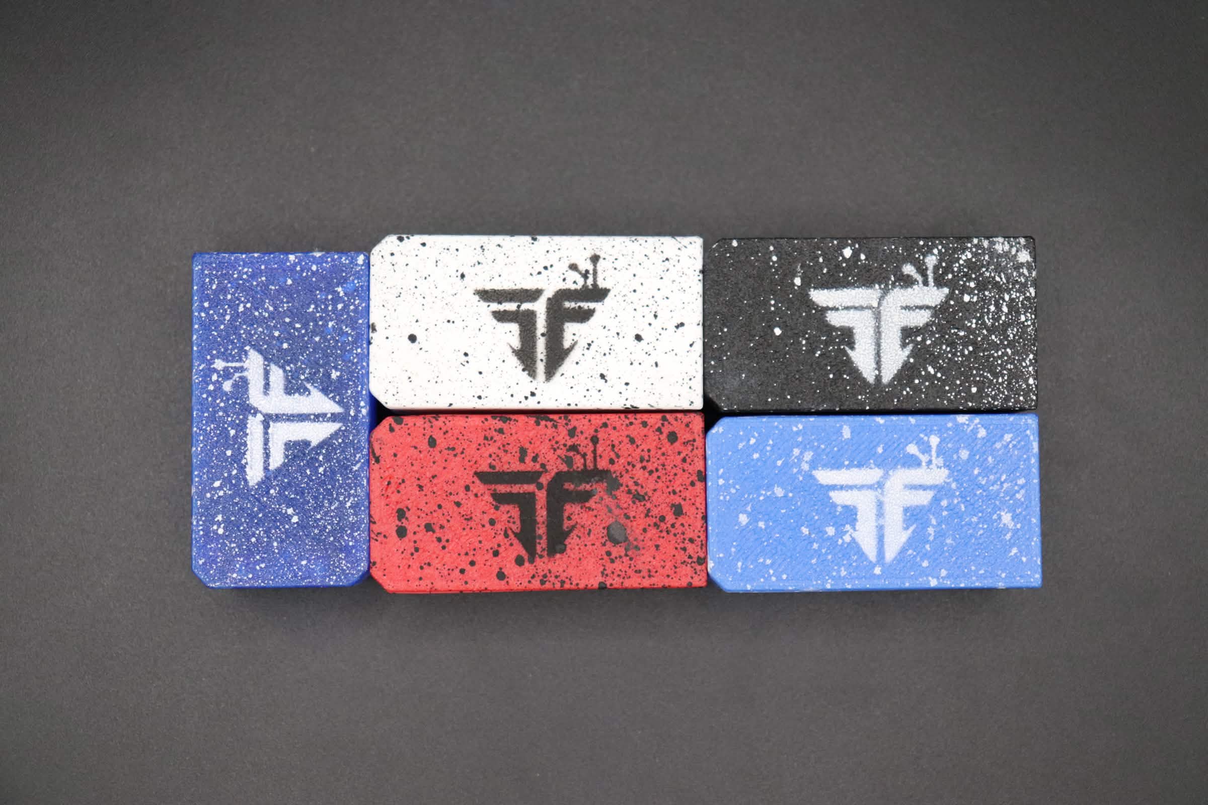 TracePet rear case color options with TraceFinish mark