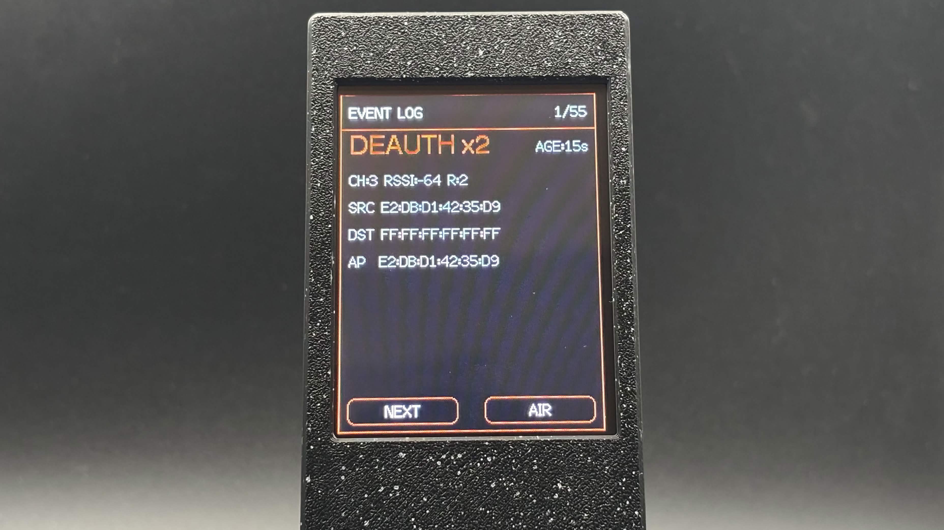 TracePet Plus deauthentication event log with channel and signal details